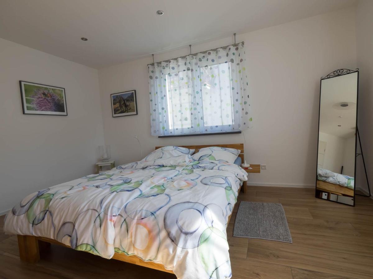 16Lilien Apartmentwohnung Waiblingen  Luaran gambar