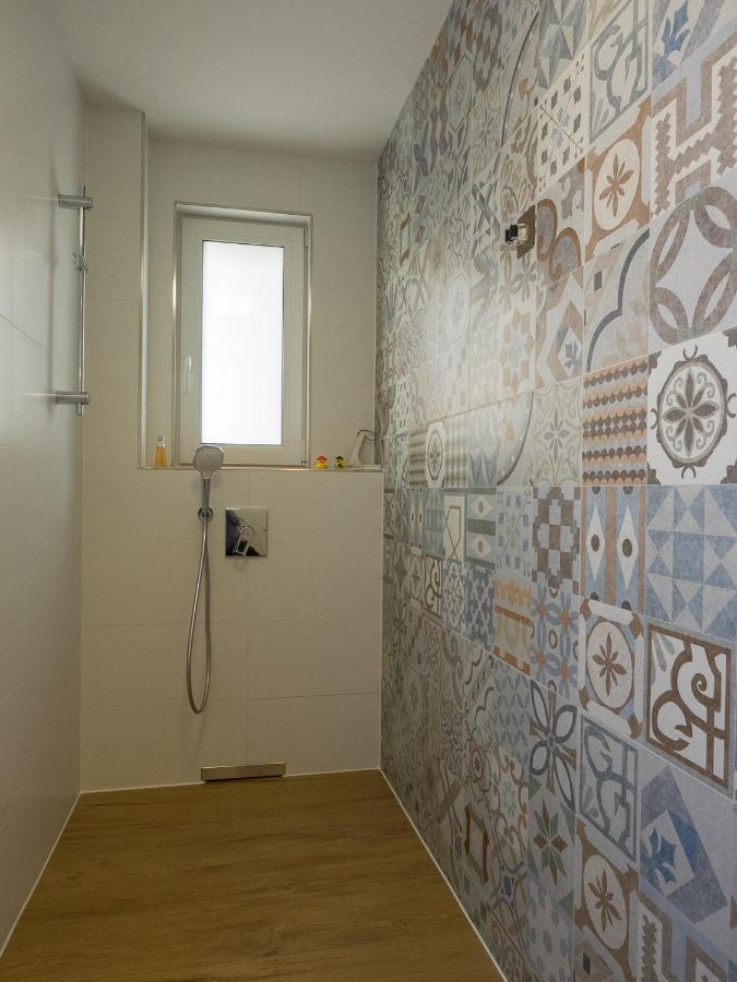 16Lilien Apartmentwohnung Waiblingen  Luaran gambar